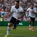 Colo Colo mantuvo la paternidad y toma aire en el torneo tras golear a la “U”Nelson Acosta se retiró del fútbol debido a que sufre el mal de AlzheimerColo Colo cayó de local ante Iberia y quedó eliminado de la Copa ChileNuevo remezón en el Estadio Monumental