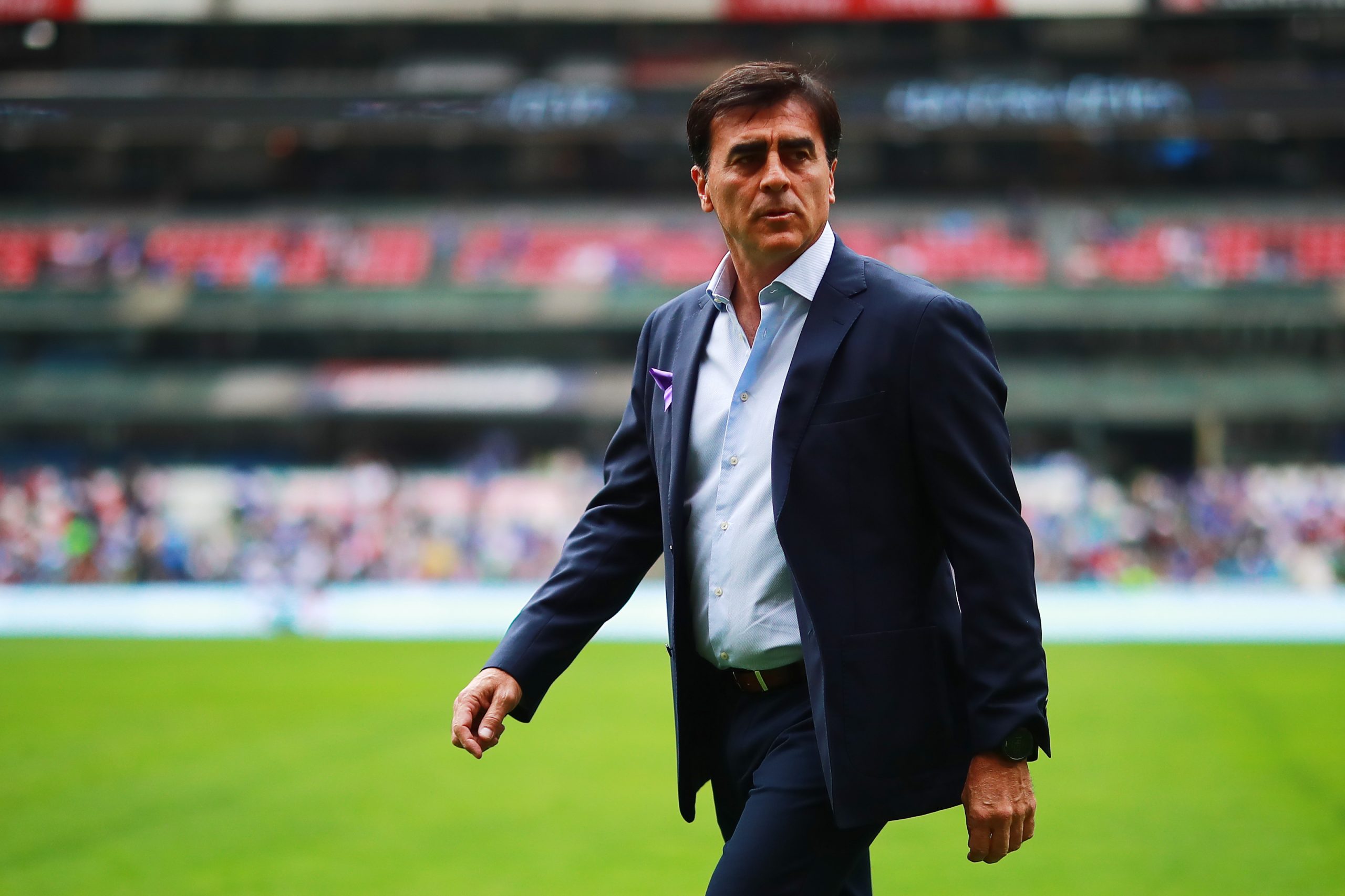 Gustavo Quinteros: the man who lifted Colo Colo from ruins to lead them to their 33rd star | Chilean Football