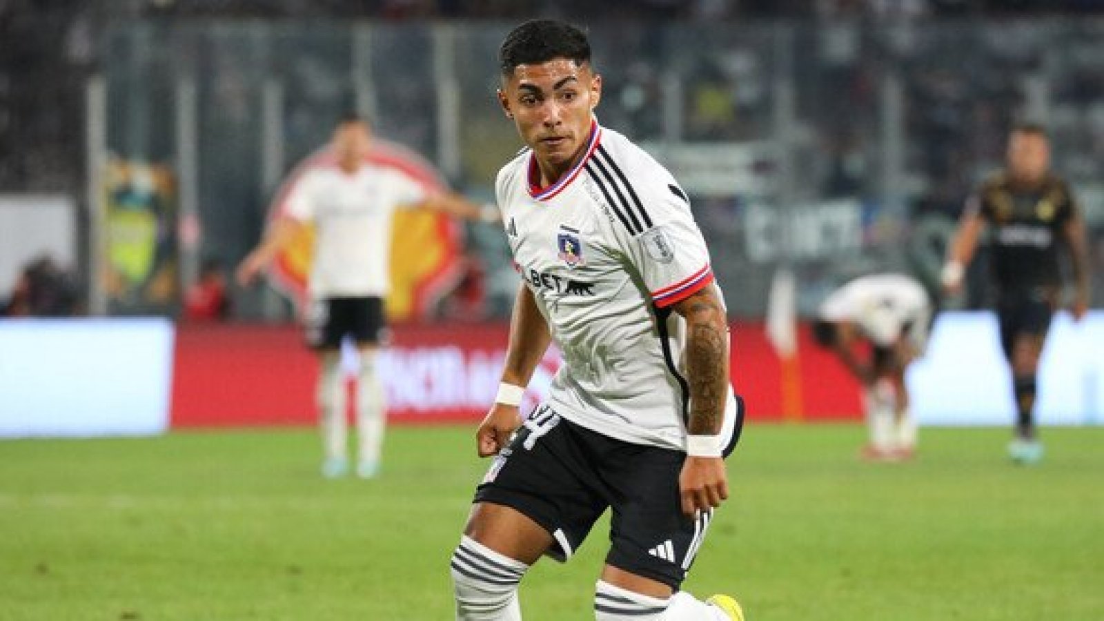 Colo Colo tomo acciones por la polémica protagonizada por Jordhy Thompson | Fútbol Chileno